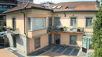Thea Hotel 3*