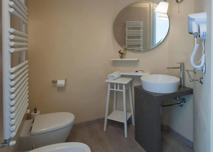 Hotel Thea 3*