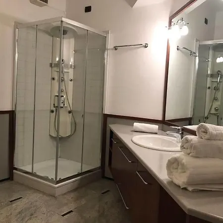 Hotel Thea 3*